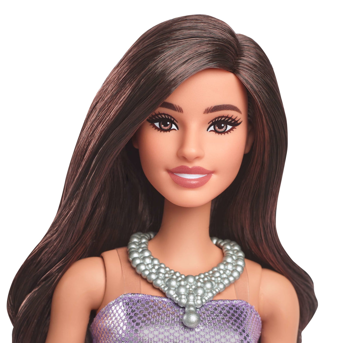 Barbie Fashionista Muñeca Vestido Morado y Collar